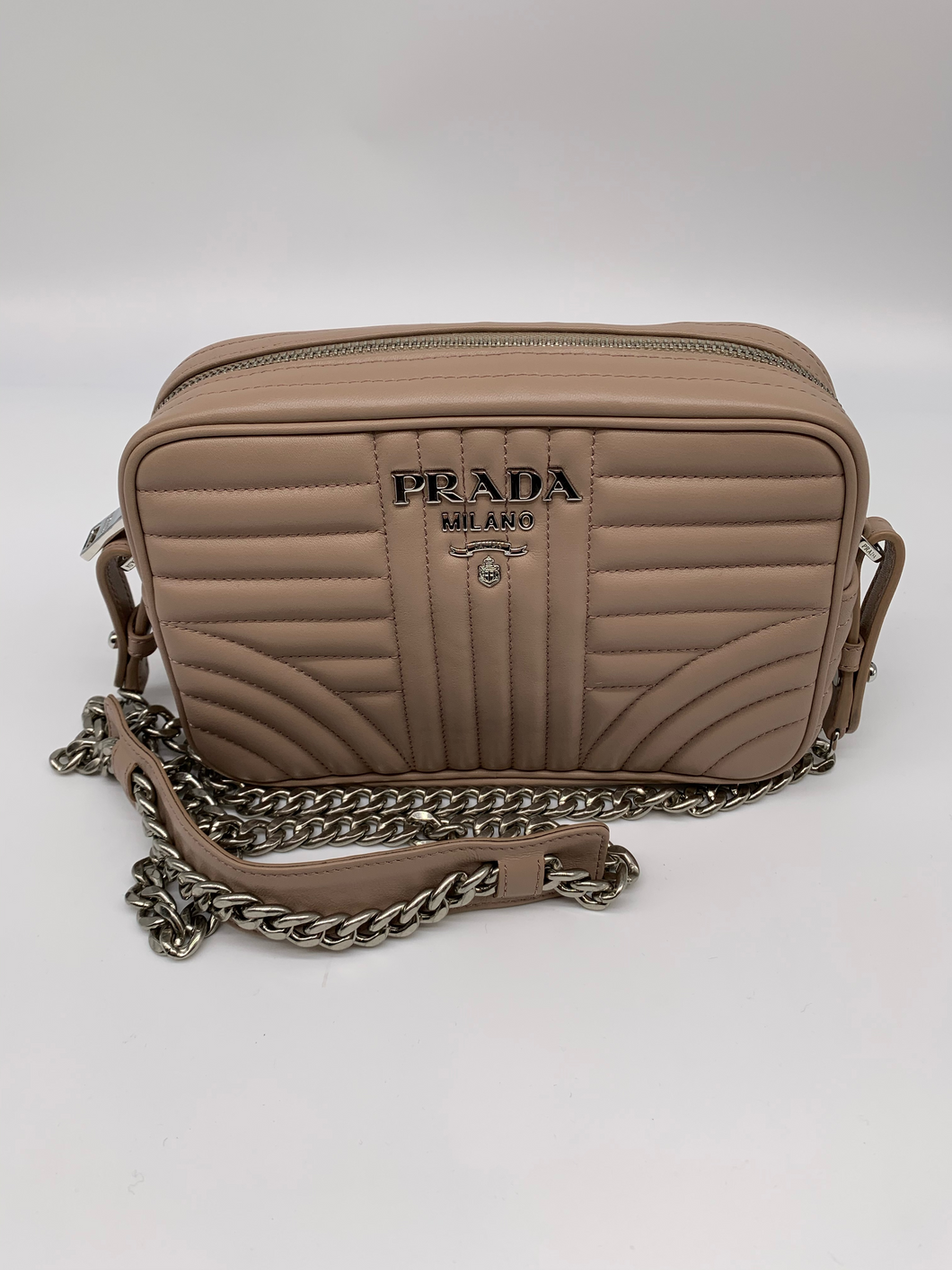 PRADA　プラダ　ダイヤグラム　レザー　ショルダーバッグ